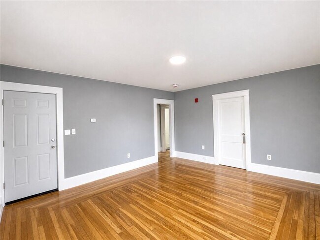 Foto del edificio - 1003 Atwells Ave