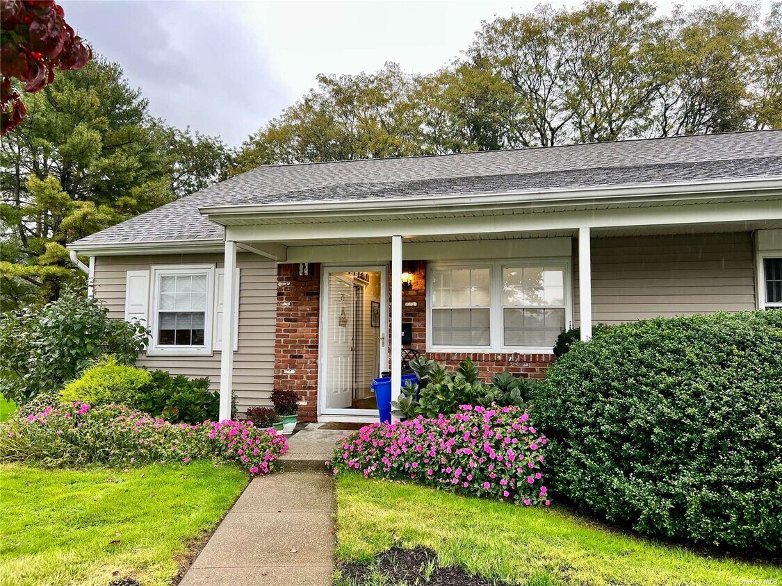 Foto principal - 25 Meadow Ct