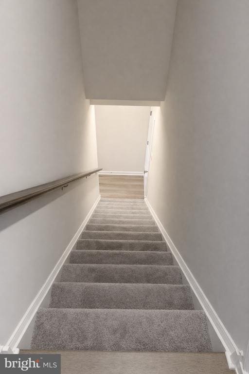 Building Photo - 735 Platinum Dr