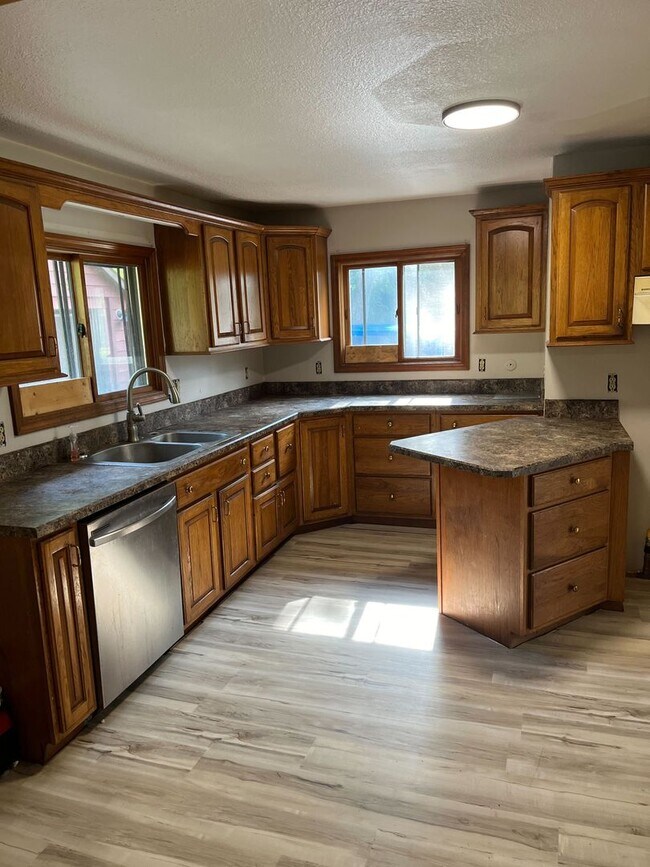 Foto del edificio - 2 bedroom, 1 bath house