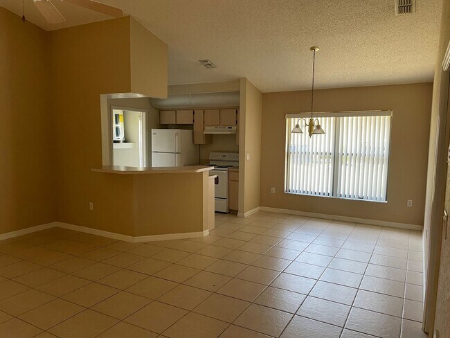 Foto del edificio - 2634-2640 Landover Blvd