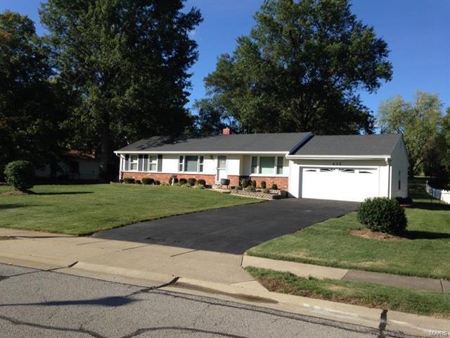 Primary Photo - 433 Essen Ln
