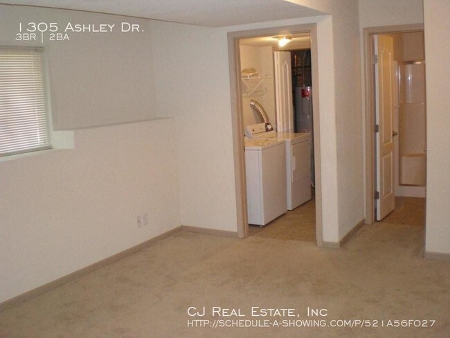 Building Photo - 1305 NW Ashley Dr