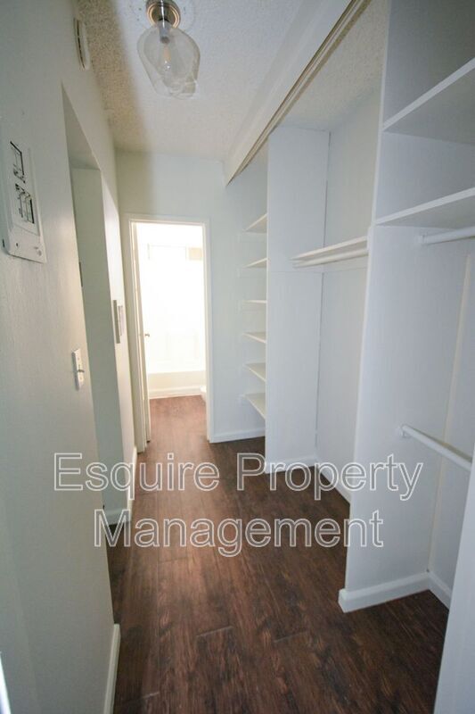 Foto del edificio - 710 W Channel Islands Blvd