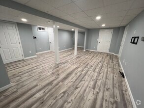 Building Photo - 6 Paper Birch Path