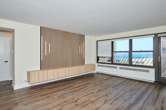 Foto del edificio - 6118 N Sheridan Rd