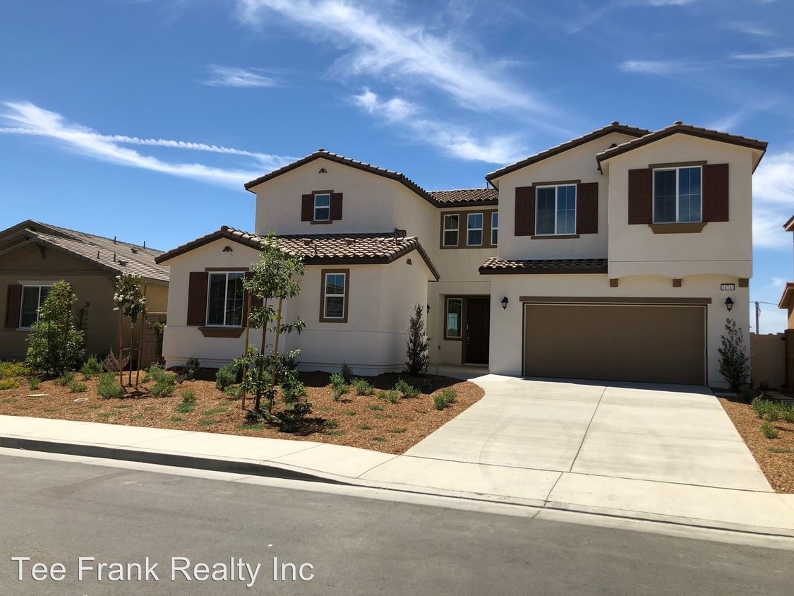 Primary Photo - 6 br, 4.5 bath House - 34743 Myoporum Ln