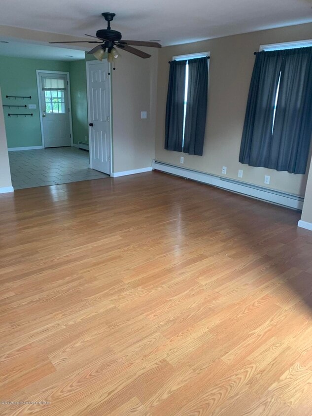 7 Seaview Ave, Keansburg, NJ 07734 House Rental in Keansburg, NJ