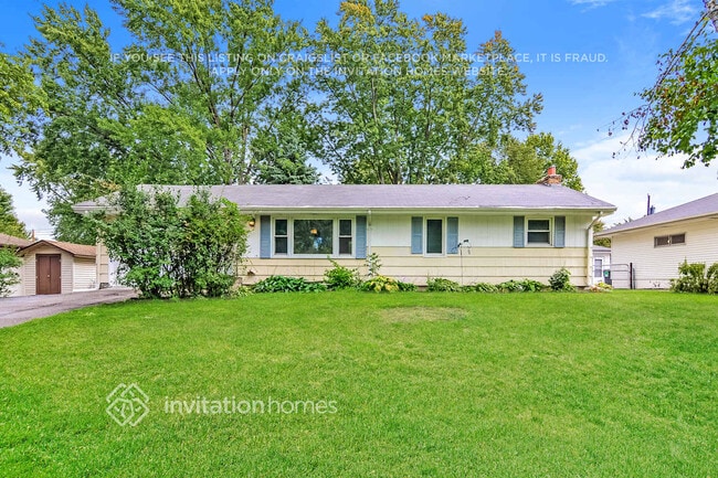 Building Photo - 5900 Aquila Ave N