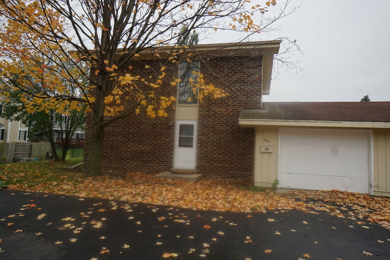 Primary Photo - 638 St Johns Rd