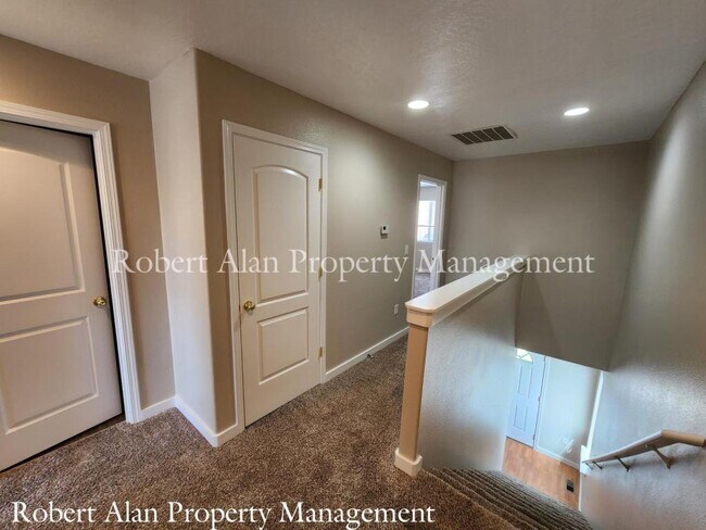 Foto del edificio - 1297 SW 12th