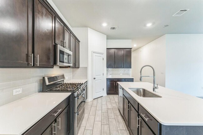 Foto del edificio - 13609 Sugar Bush Path