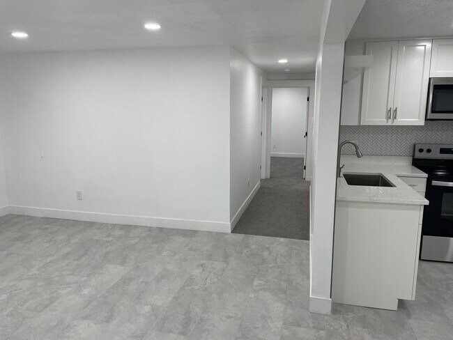 Foto del edificio - 2345 E 7200 S