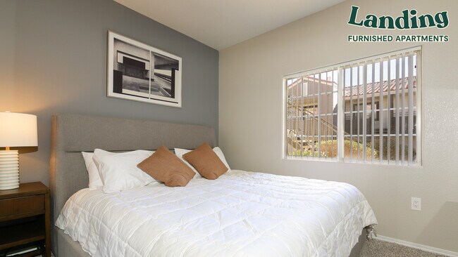 Foto del edificio - 770 W Lone Mountain Rd