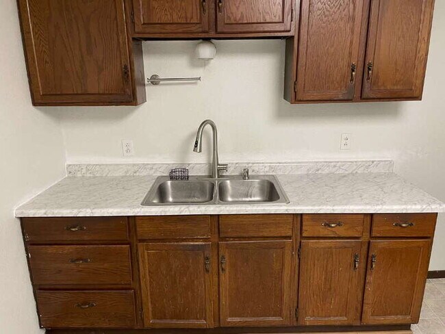 Foto del edificio - 1621 Willis Ave