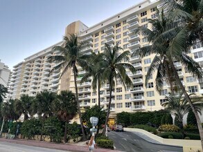 Building Photo - 5600 Collins Ave