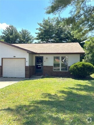 Building Photo - 5 Innsbruck Ln