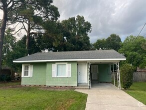 Building Photo - 204 Belle Dame Dr