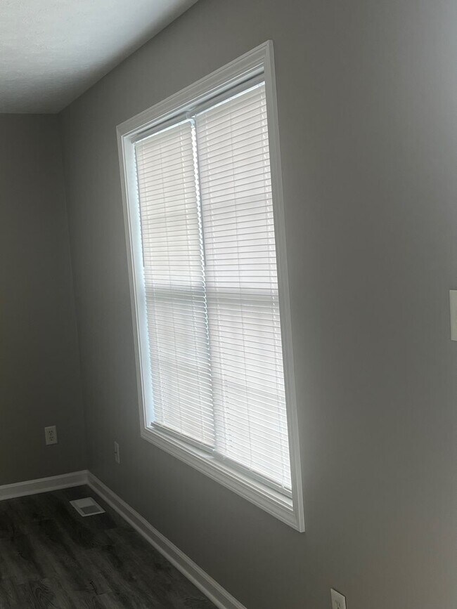 Foto del edificio - 116 Amy Ave