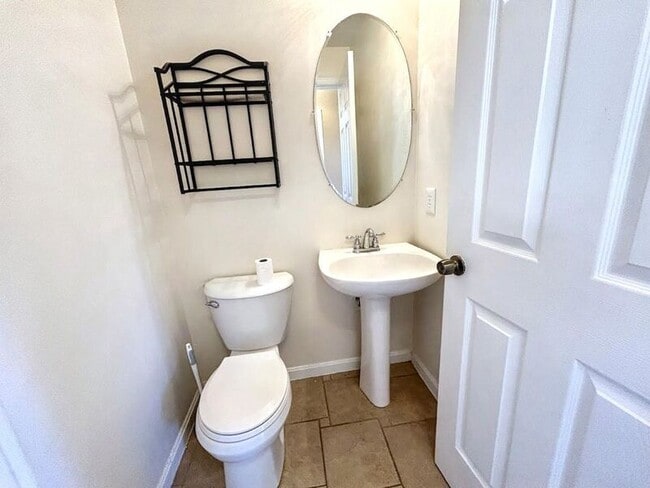 Foto del edificio - 3704 Thomasson Crossing Dr