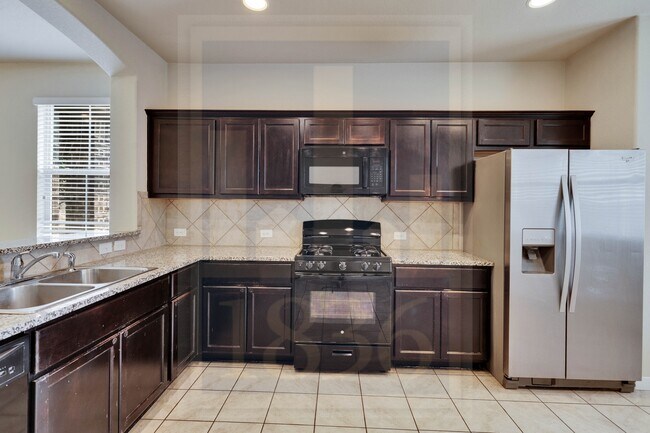 Foto del edificio - 2880 Donnell Dr