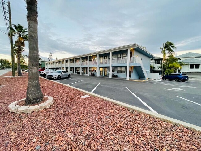 Foto del edificio - 8475 W Gulf Blvd