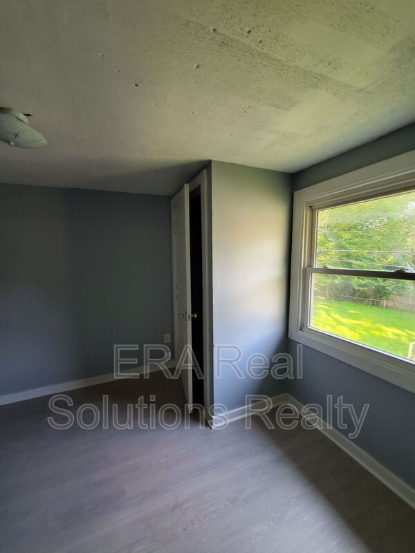 2590 Parkwood Ave Unit 2590, Columbus, OH 43211 Condo for Rent in