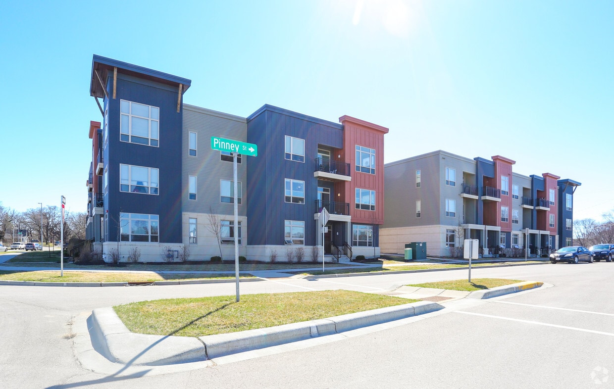 Exterior - Pinney Lane
