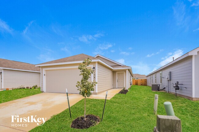 Building Photo - 13811 Haystack Rdg