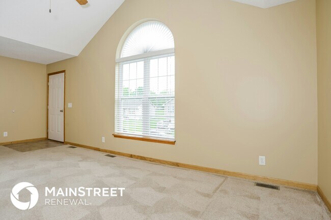 Building Photo - 1709 Briarwood Ln