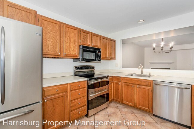 Building Photo - 3 br, 2.5 bath House - 608 Cambridge Ct