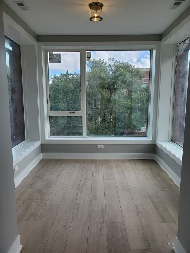 Foto del edificio - 6230 S Woodlawn Ave