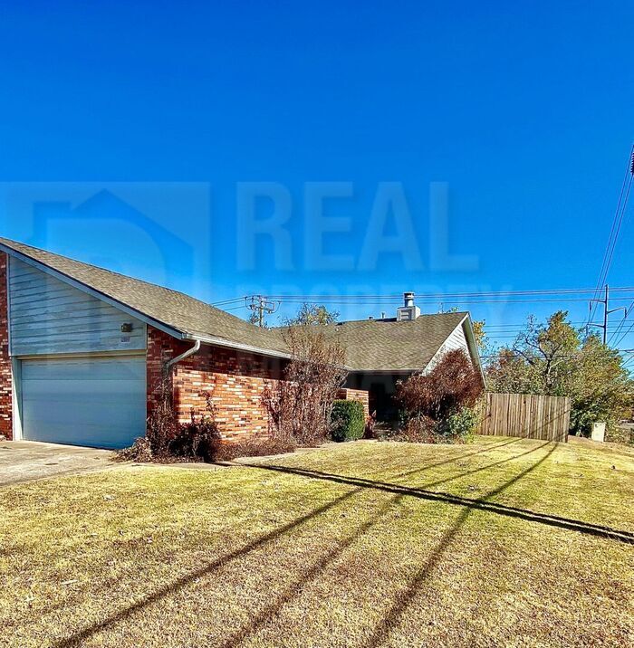 10900 Greystone Ave, Oklahoma City, OK 73120 House for Rent in