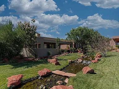 Foto del edificio - 2255 Tuweap Dr