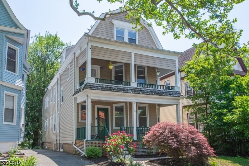 165 Hillside Ave Unit 3, Glen Ridge, NJ 07028 Room for Rent in Glen