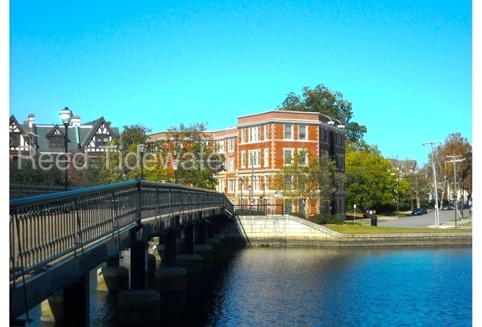 Primary Photo - 200 Drummond Pl