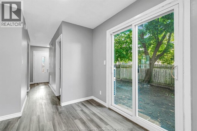 Building Photo - 9020 Conway Ct