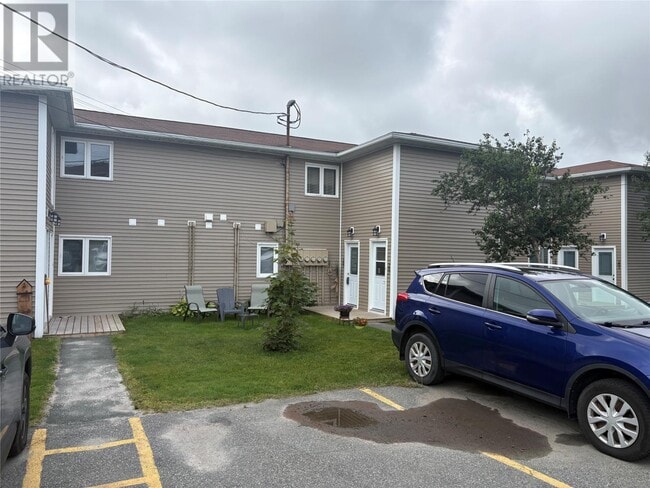 Building Photo - 1541 Topsail Rd
