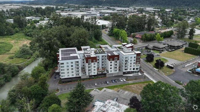  - Fryar Flats Apartments