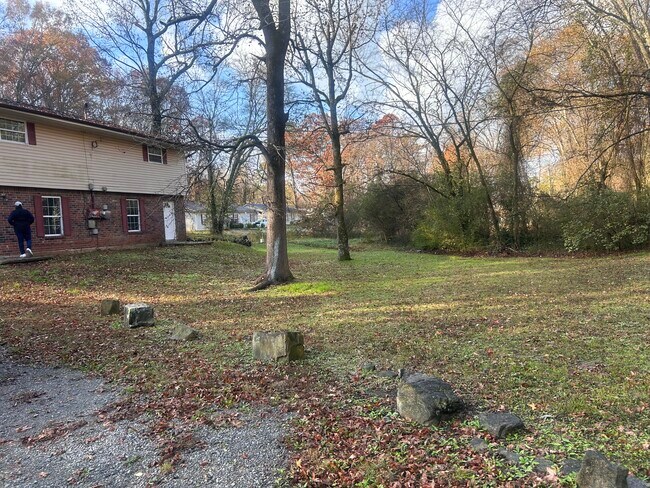 Foto del edificio - 6370 Harrison Pike