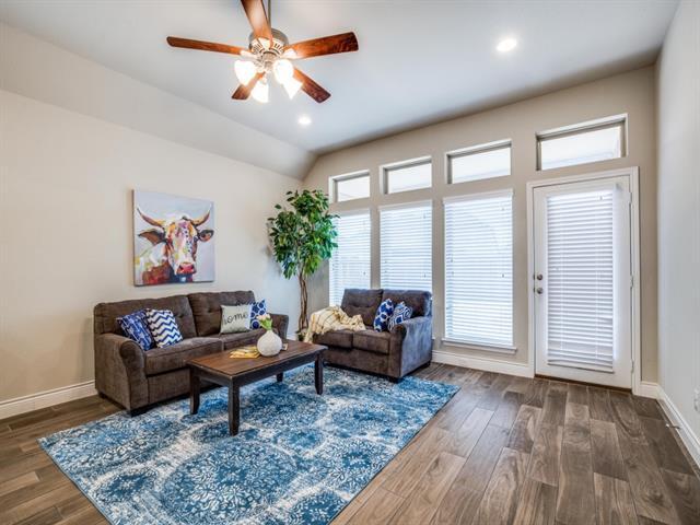 Building Photo - 2150 Winsbury Way
