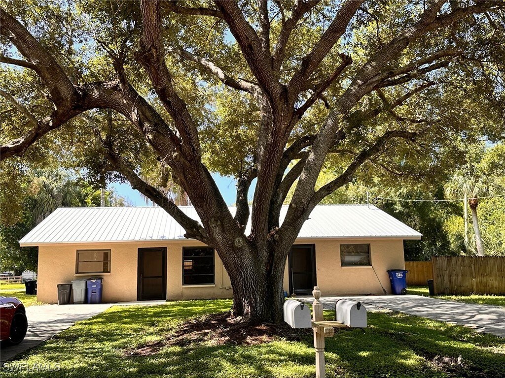 Foto principal - 16363 Teresa Ln