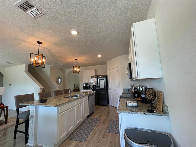 Foto del edificio - 6798 Grace Hammock Rd