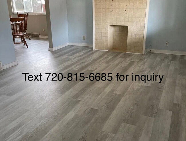 Foto del edificio - 4344 Murray Ave