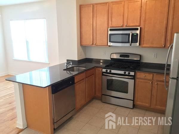 Building Photo - 454 Gawron Ct