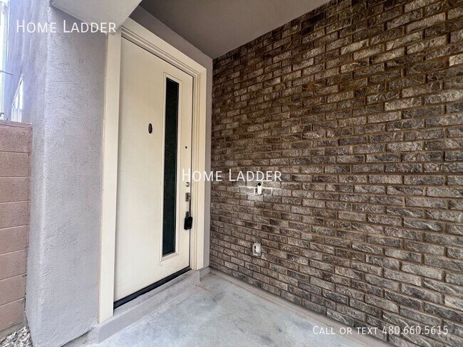 Foto del edificio - 7055 W Jasper Dr