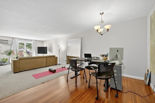 Foto del edificio - 200 Manning St