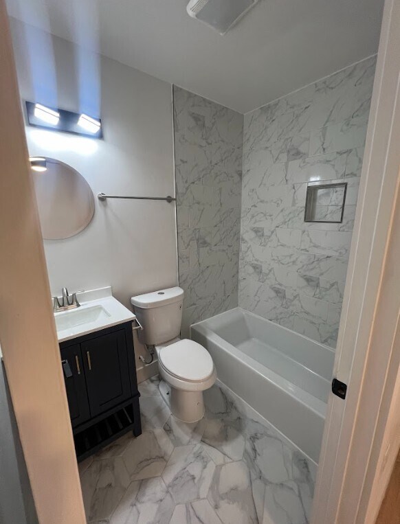 Photo - 4128 Ivanhoe Ave (Cincinnati, OH) Townhome