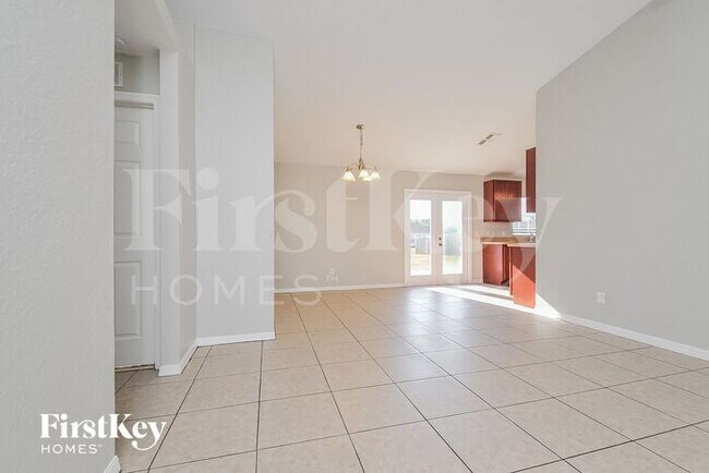 Foto del edificio - 288 Lake Eloise Pointe Blvd