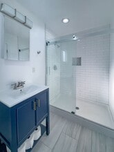 Building Photo - 13906 Yukon Ave